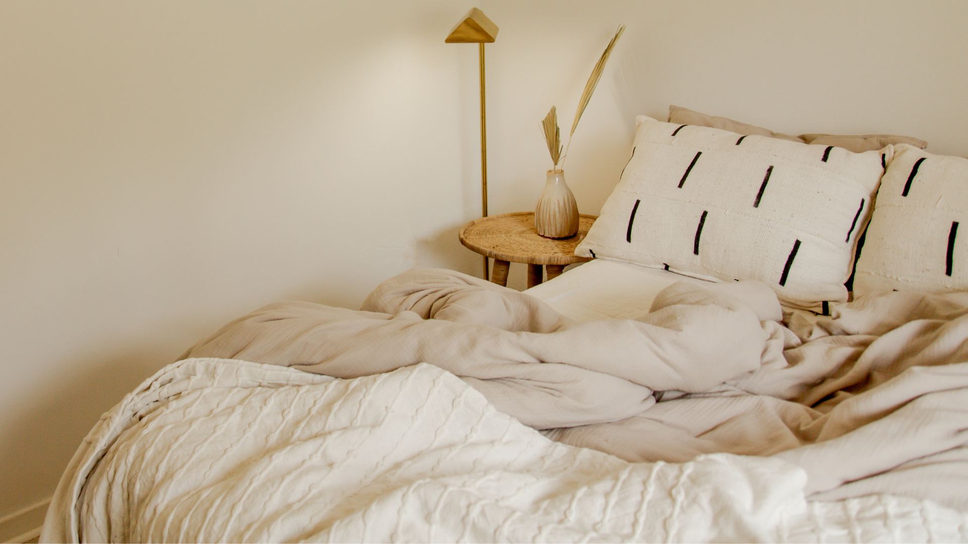 Quelle orientation du lit choisir pour bien dormir ?